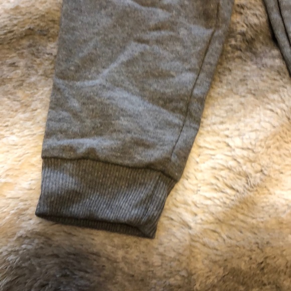 Sold - Picture 3 of 4